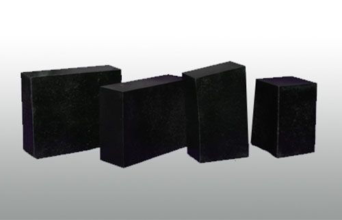 Aluminum magnesium carbon brick